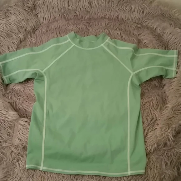 Land's End active wear top, M 10-12 - Picture 1 of 4